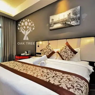 Red M101 by Oak Tree