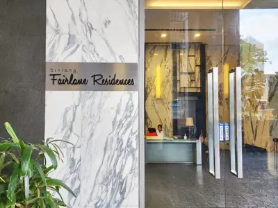 a store front with a sign that reads franklin roosevelt at Bintang Fairlane Residences near Pavilion by GL Staycation in Kuala Lumpur