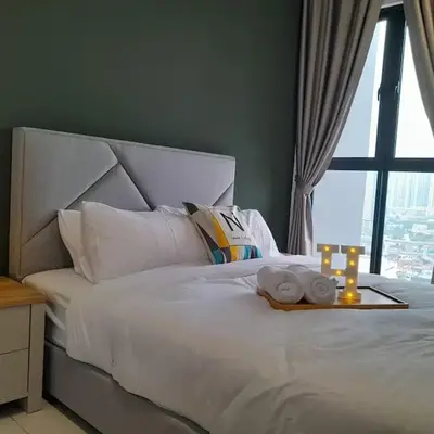 2Room 6pax 2 min to # Chan Sow Lin # TRX #Velocity #KLCC