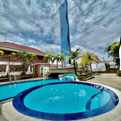 Couple Suite at Casa Mutiara 5 mins walk to LRT