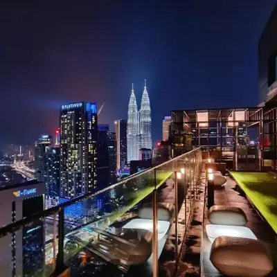 Luxurious Condo in Heart of Kuala Lumpur with Rooftop Garden