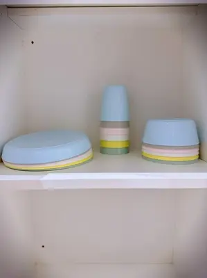 two stacks of plates sitting on a shelf at 2R2B*1-6+1 Pax*KL City*10mins-KLCC in Kuala Lumpur