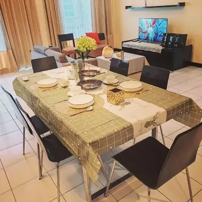 9 Bukit Bintang 5 minutes to Alor Street Seri Bukit Ceylon 2R2B 8 pax