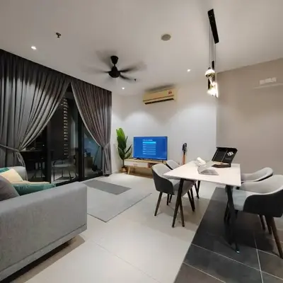 Arcoris Mont Kiara 7# Main Street #Walking 1MK# 163 Retails# 2 BR Balcony 2-4Pax