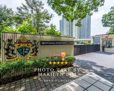 Gallery image of Arcoris Mont Kiara 12# Deluxe 2 Bedroom # Coner with Balcony #1-4Pax in Kuala Lumpur