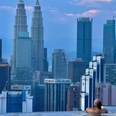 Lucentia BukitBintang KlccView InfinityPool By HeyStay Management