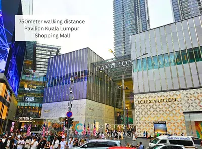 a busy city street with people and cars on the street at St Mary KLCC Luxury 3BR High End Residence 7min Walk to Pavilion and Bukit Bintang by Cloud Host in Kuala Lumpur