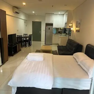 Summer by Luxzell Suite klcc 7 mints walk to KLCC