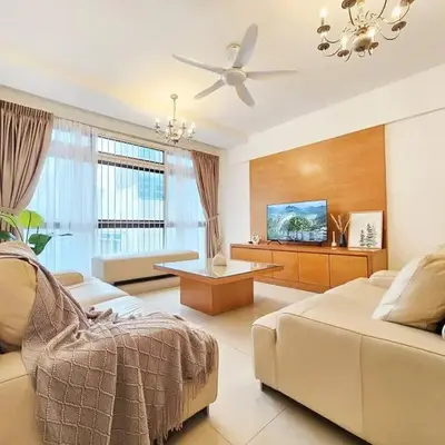 Fahrenheit Bukit Bintang Big Group 13Pax Family Suites