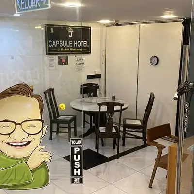 J Capsule Hotel