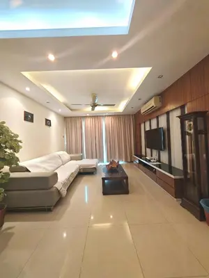 Gallery image of KLCC Elegant Homestay 4BR 12pax in Kuala Lumpur