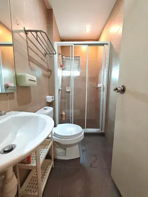Gallery image of KLCC Elegant Homestay 4BR 12pax in Kuala Lumpur