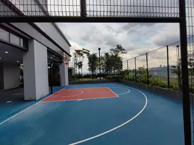 a basketball court in a building with a basketball hoop at Trion Kuala Lumpur Superior room nearby mrt in Kuala Lumpur