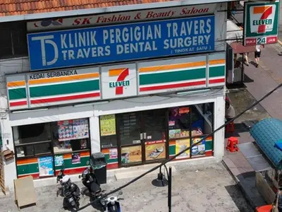 an overhead view of a kikkim pakistani travels travels dental surgeryemetery at YMCA Kuala Lumpur in Kuala Lumpur