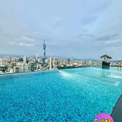 5 Star Comfort Riveria City KL Sentral 4 pax infinity pool