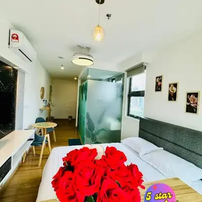 5 Star Comfort Riveria City KL Sentral 2pax Infinity pool