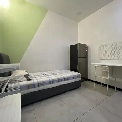 Private Room Queen Size KLCC
