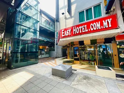 a building with a sign that reads easy hotelcolmcolm my at EASSY Hotel KL Sentral in Kuala Lumpur