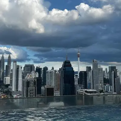 Stay at Regalia KLCC View Sky Pool