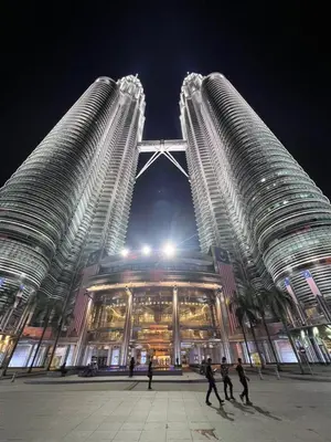 Gallery image of 1 Bedroom KLCC view by Travel Buddy in Kuala Lumpur