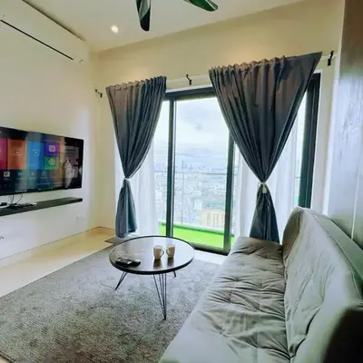Stay At KL 4 pax at Bukit Bintang KL Monorail