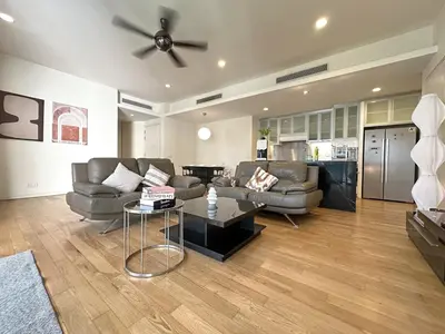 Gallery image of St Mary Residence, 3B3R Luxury Family Suite with bathtub by Lilbean Space in Kuala Lumpur