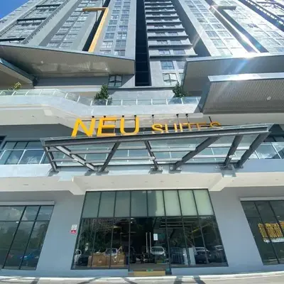 Neu Suite by Triple A