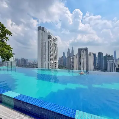 Majestic Unique Studio Suite with Infinity Pool