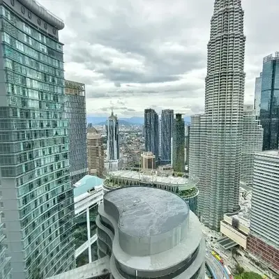 Sky Suites KLCC by Tareen Haven suites