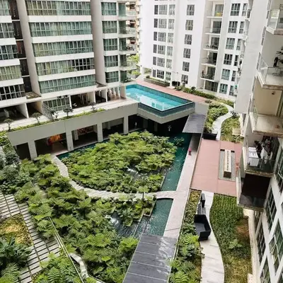 Regalia Modern Studio
