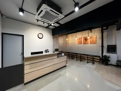 a room with aasteryasteryasteryasteryasteryasteryasteryasteryasteryasteryasteryastery at The Freedom Club Hostel KL in Kuala Lumpur